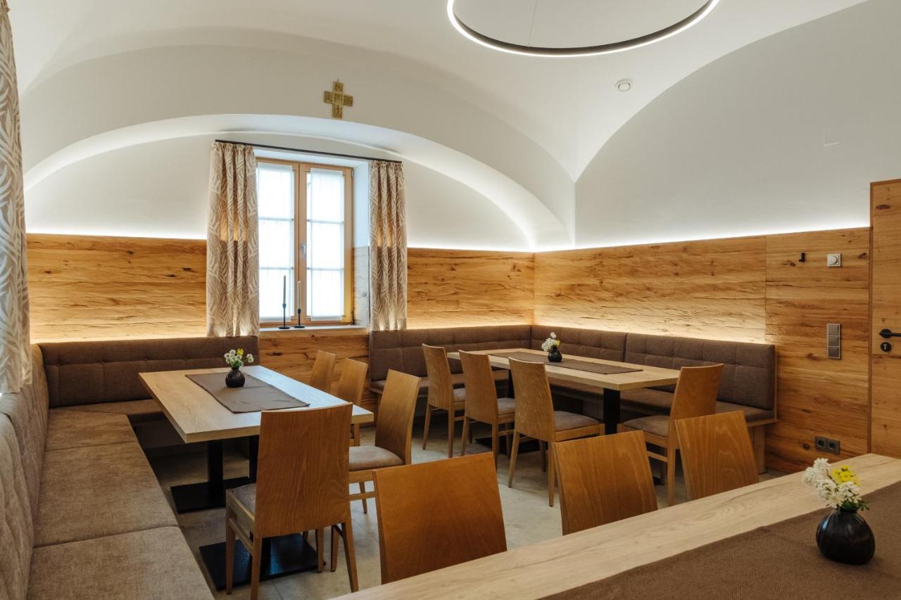 Hotel Sixt Rohr in Niederbayern Екстер'єр фото
