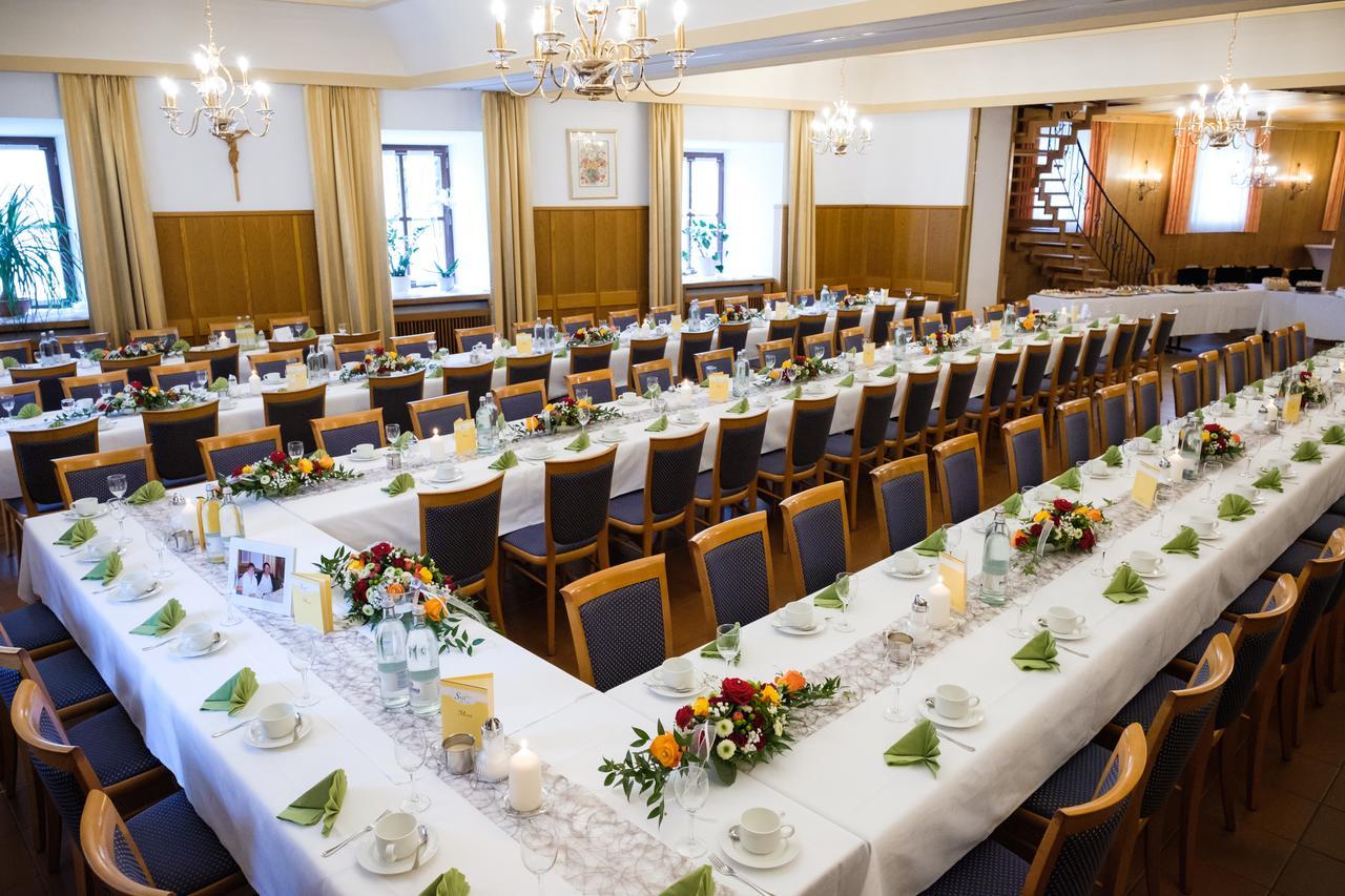 Hotel Sixt Rohr in Niederbayern Екстер'єр фото