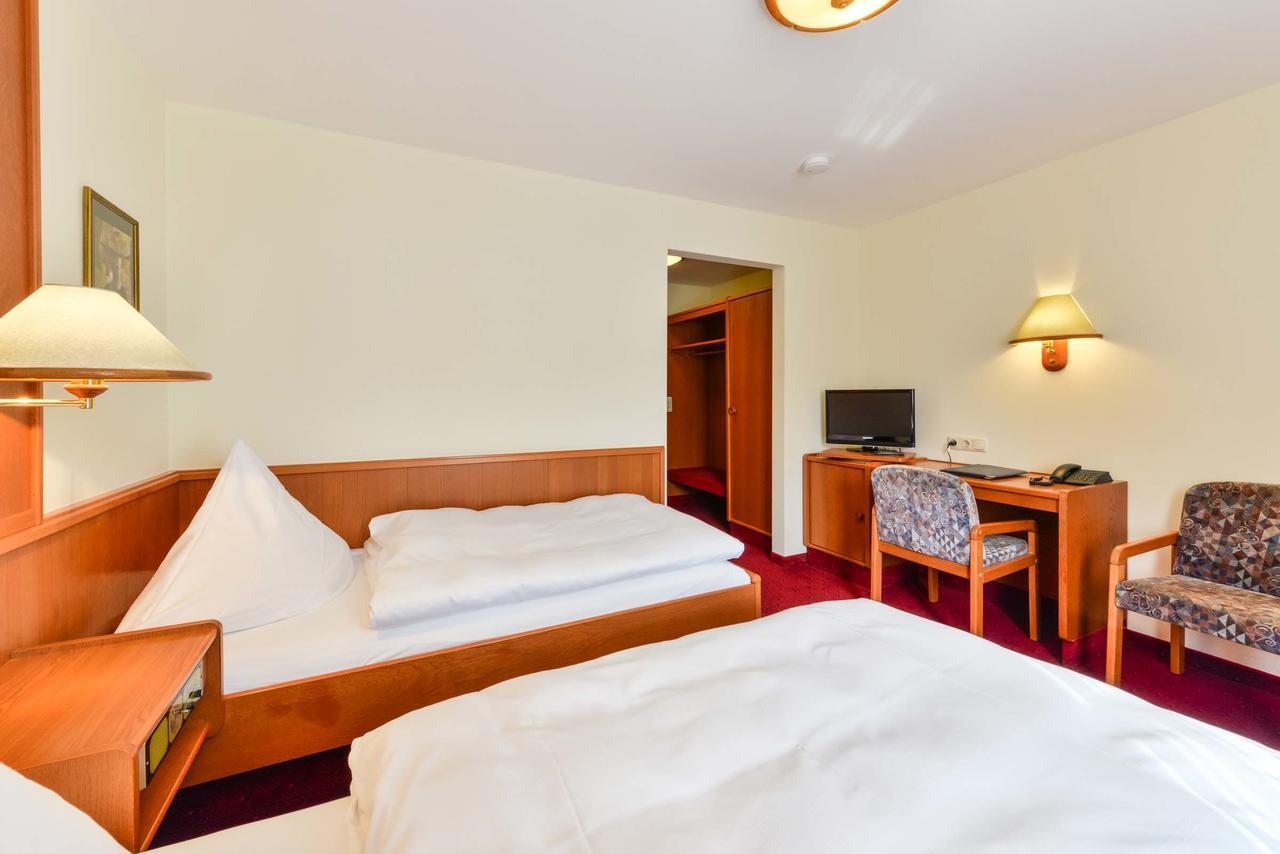 Hotel Sixt Rohr in Niederbayern Екстер'єр фото