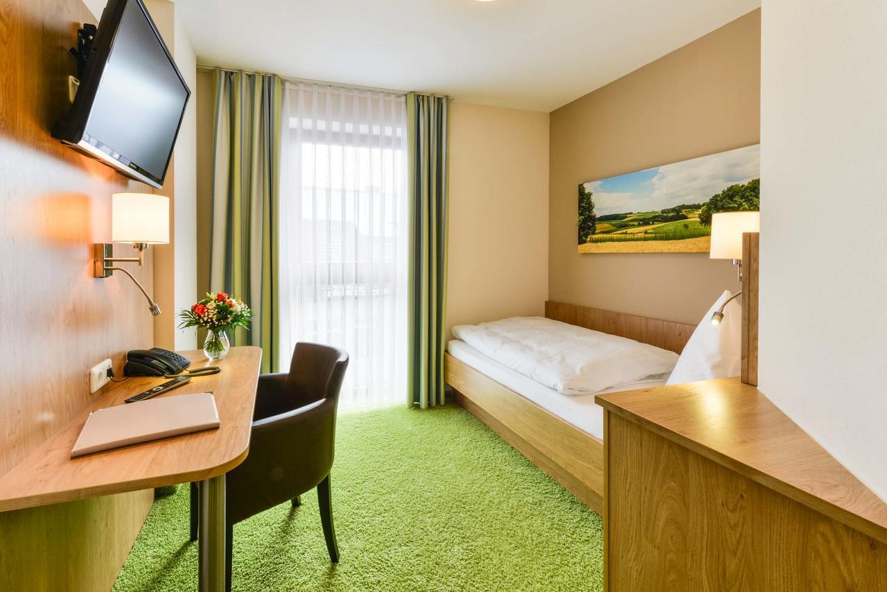 Hotel Sixt Rohr in Niederbayern Екстер'єр фото