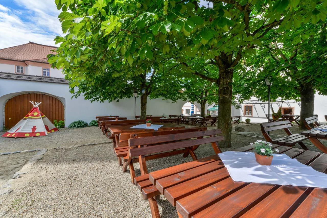 Hotel Sixt Rohr in Niederbayern Екстер'єр фото